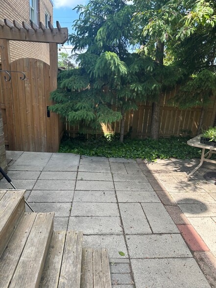 More Photos Of 4165 Tecumseh Rd E, Windsor General Retail For Sale