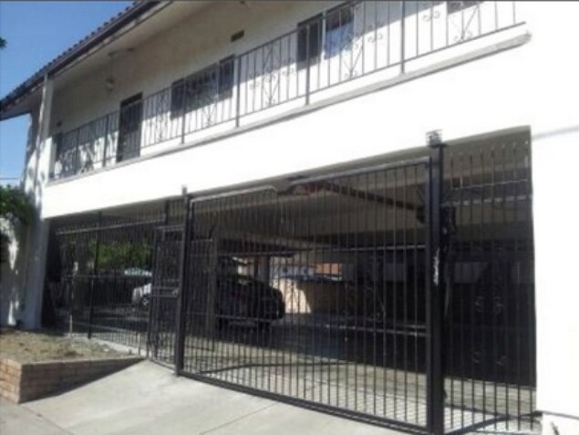 More Photos Of 545 W Avenue 26, Los Angeles Office For Lease