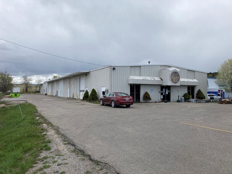 Primary Photo Of 2419 Sybrandt Rd, Traverse City Warehouse For Lease