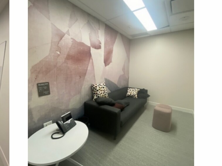 More Photos Of 1900 Albert St, Regina Office For Lease