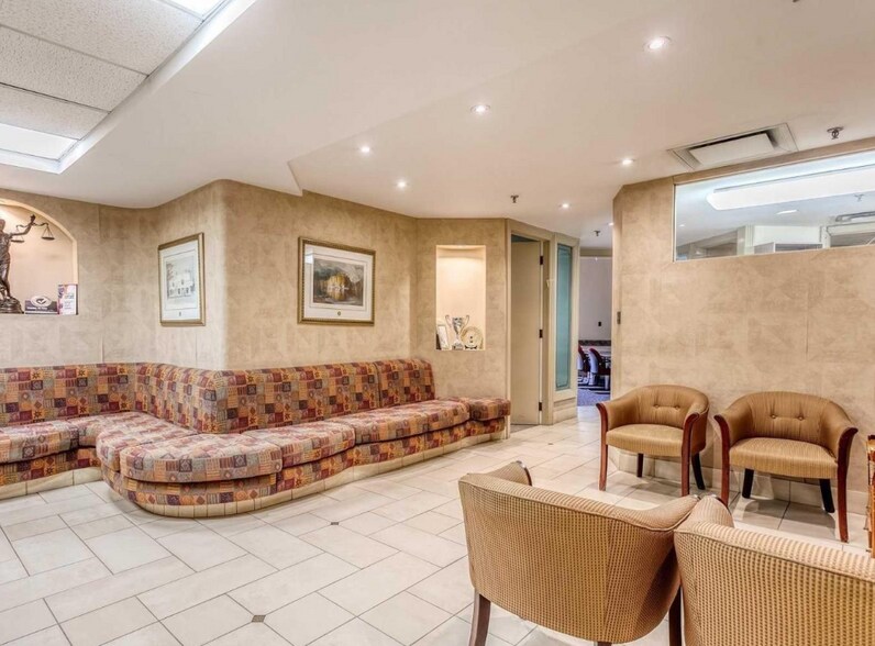 More Photos Of 1018 Finch Ave, Toronto Office For Sale