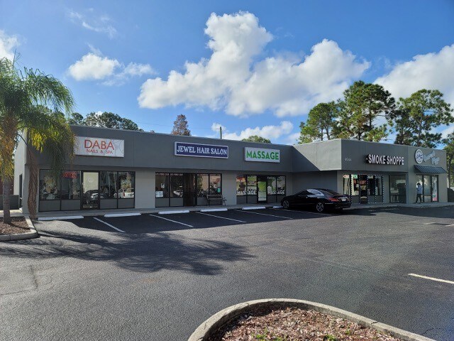 More Photos Of 4644 W Gandy Blvd, Tampa Unknown For Lease