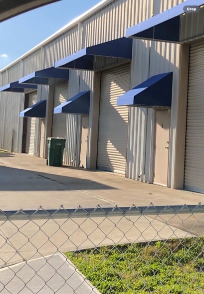 More Photos Of 619 Carswell Ave, Daytona Beach Warehouse For Lease