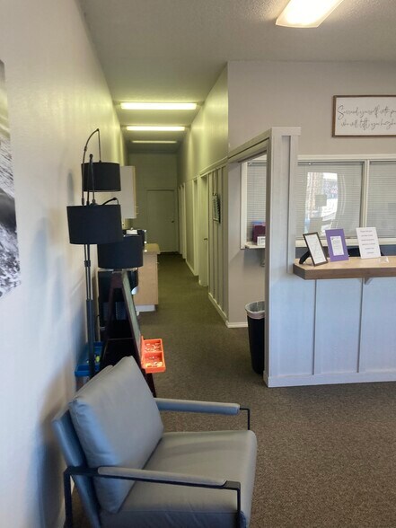 More Photos Of 5920 N Government Way, Coeur d'Alene Office For Lease