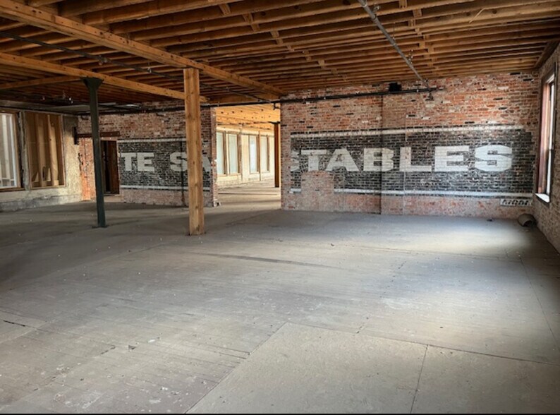 More Photos Of 115 S Jefferson St, Spokane Apartments For Lease