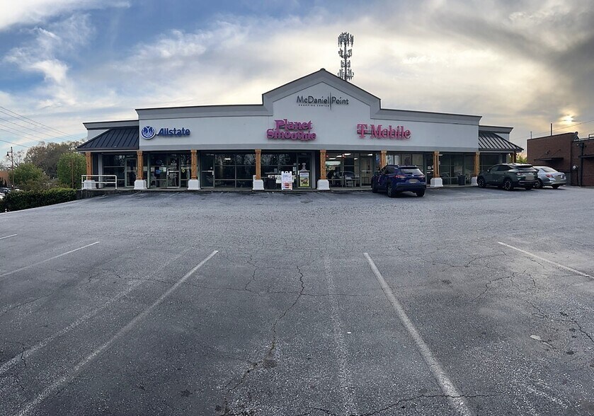 More Photos Of 1990 Augusta St, Greenville Office For Lease