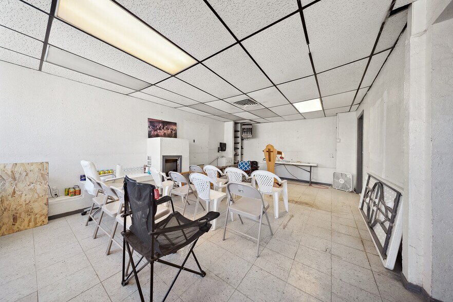 More Photos Of 1018-1020 E San Antonio Ave, El Paso Freestanding For Sale