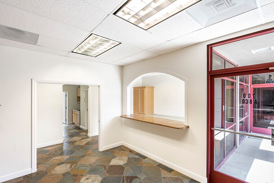 More Photos Of 7975 Cameron Dr, Windsor Warehouse For Sale