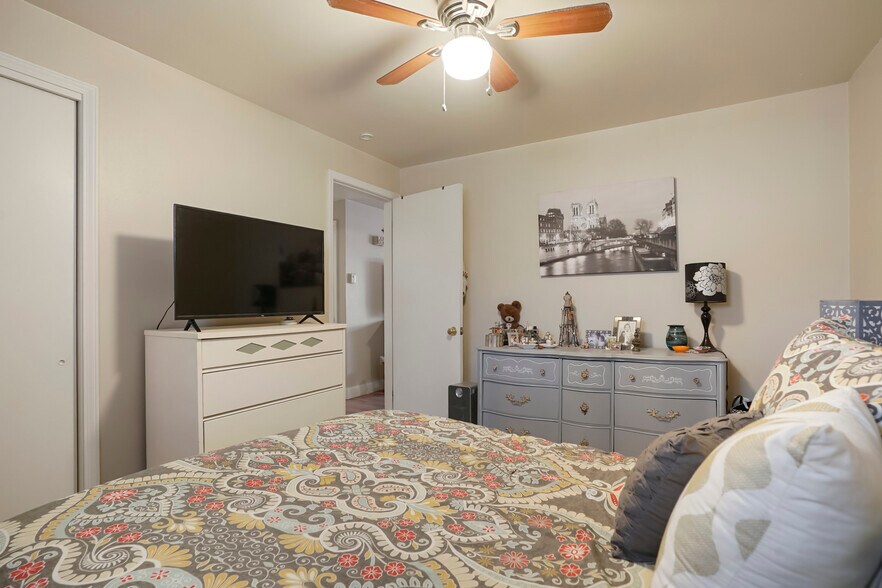 More Photos Of 10542 W 63rd Pl, Arvada Apartments For Sale