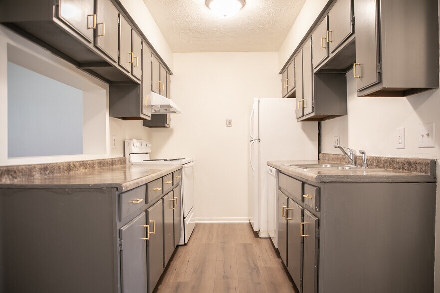 More Photos Of 4206 Frances St, Omaha Apartments For Sale