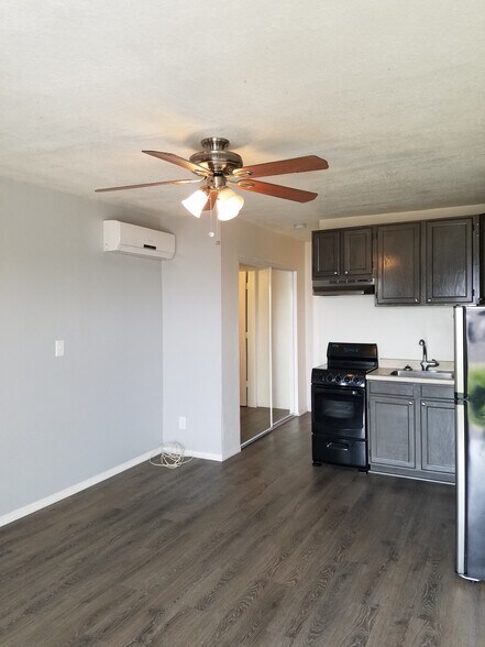 More Photos Of 1001 N 9th St, Phoenix Apartments For Sale