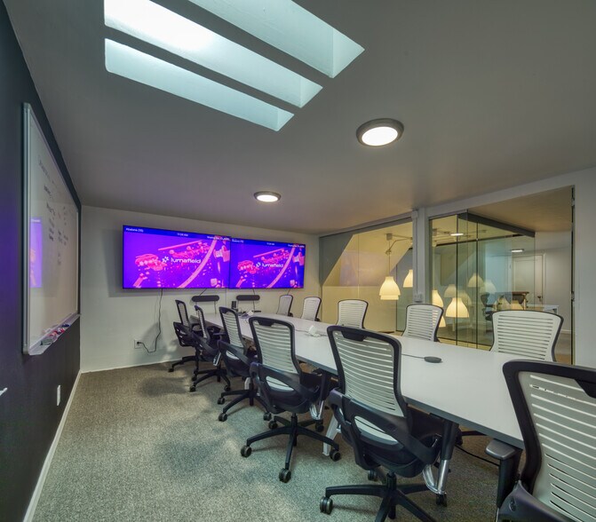 More Photos Of 22-24 Shotwell St, San Francisco Flex For Lease