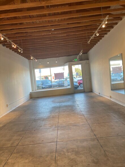 More Photos Of 3191 Glendale Blvd, Los Angeles Storefront For Lease