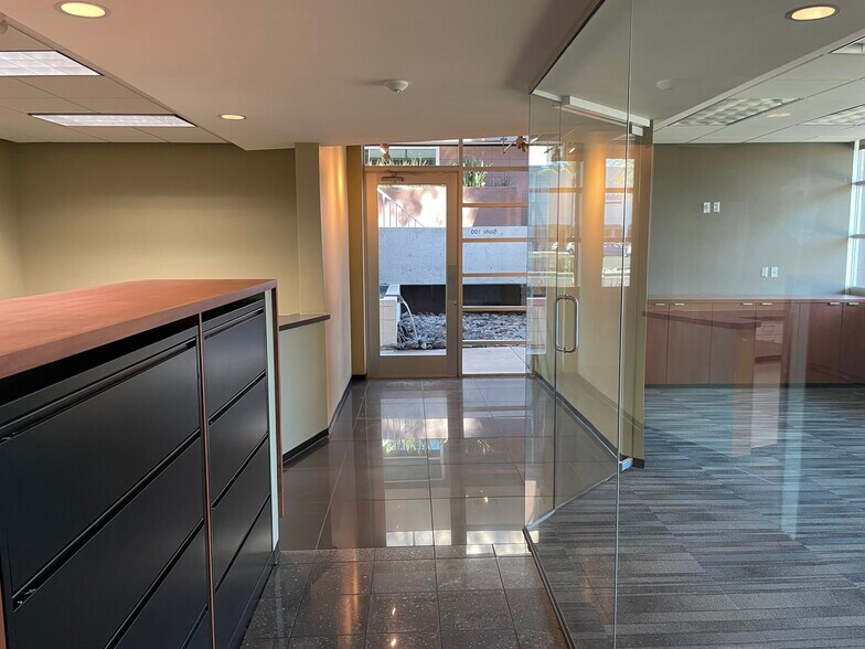 More Photos Of 3100 N 3rd Ave, Phoenix Office For Lease