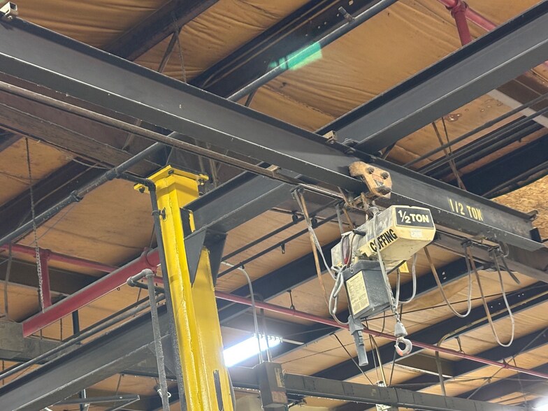 More Photos Of 1167 S 4th Ave, Sidney Manufacturing For Lease