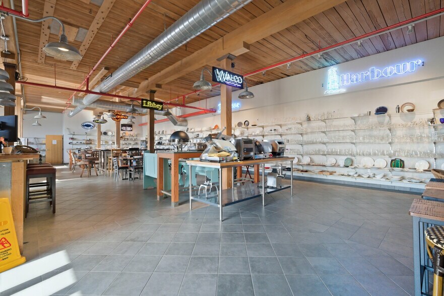 More Photos Of 229 Marginal St, Chelsea Research And Development For Lease
