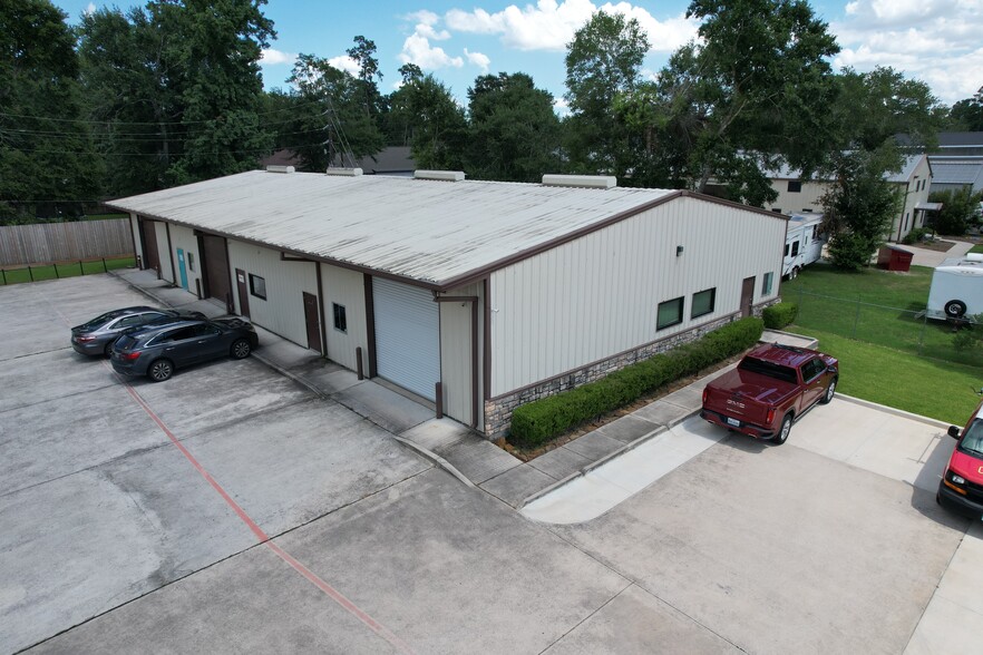 Primary Photo Of 32914 Tamina, Magnolia Warehouse For Lease