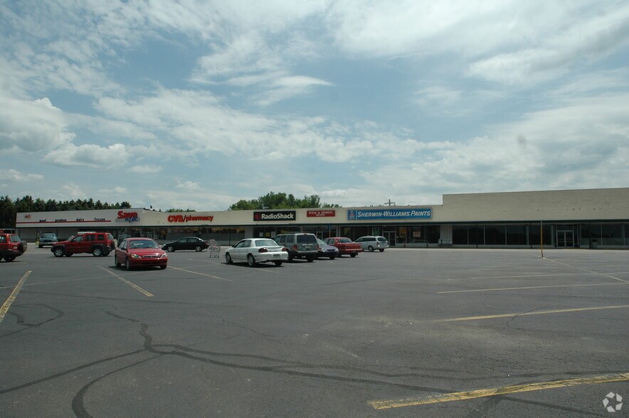 More Photos Of 330-390 W Columbus Rd, Corry Unknown For Lease