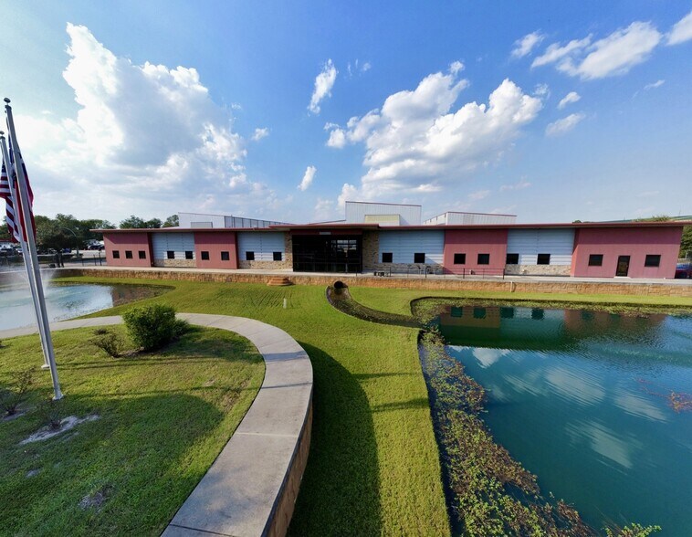 More Photos Of 1616 Gears Rd, Houston Manufacturing For Sale