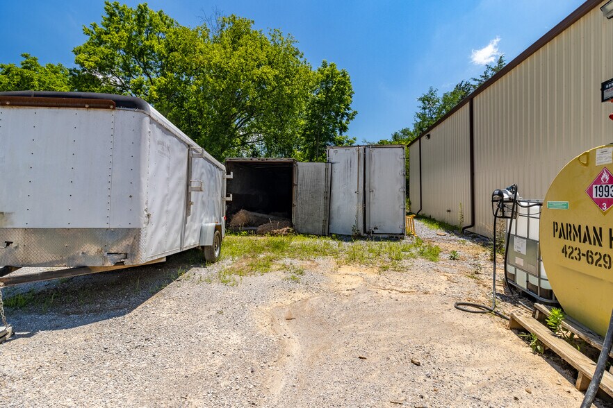 More Photos Of 10516 Highway 58, Ooltewah General Retail For Sale