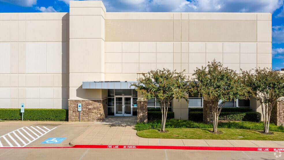 More Photos Of 1500 Lakeside Pky, Flower Mound Warehouse For Lease