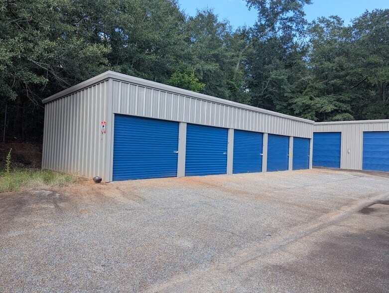 More Photos Of 1412 Parker St, Americus Self Storage For Sale