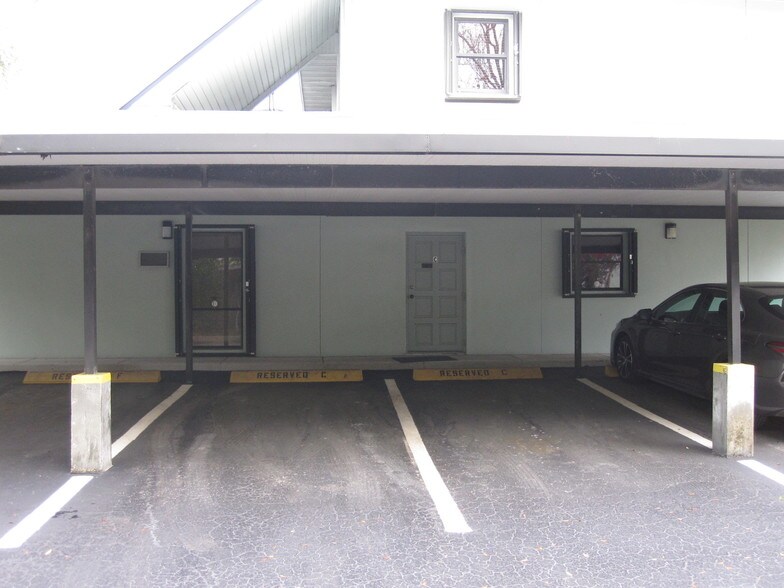 More Photos Of 2150 49th St N, Saint Petersburg Medical For Lease