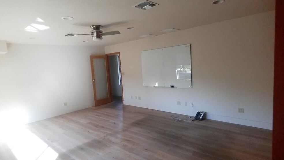 More Photos Of 390 W Standley St, Ukiah Office For Lease