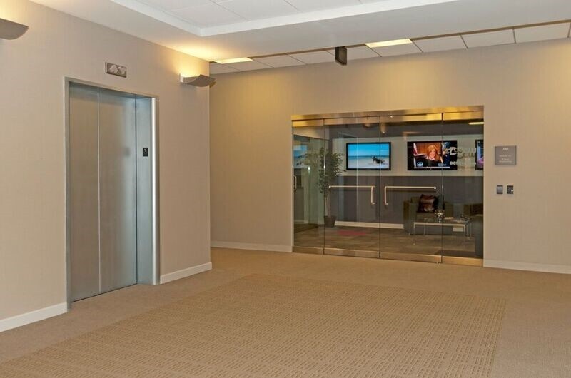 More Photos Of 2115 Wisconsin Ave NW, Washington Office For Lease