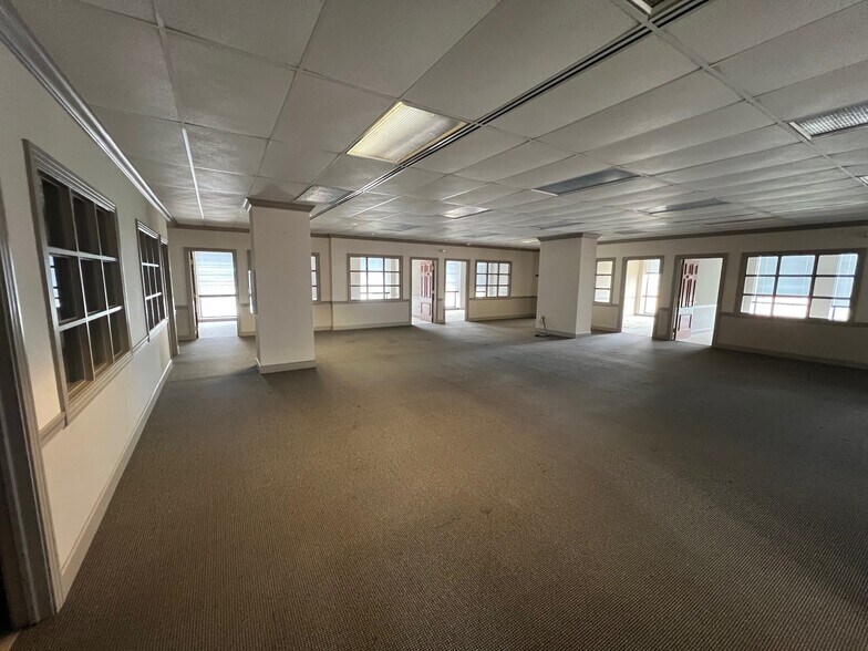 More Photos Of 33 W 1st St, Dayton Office For Lease