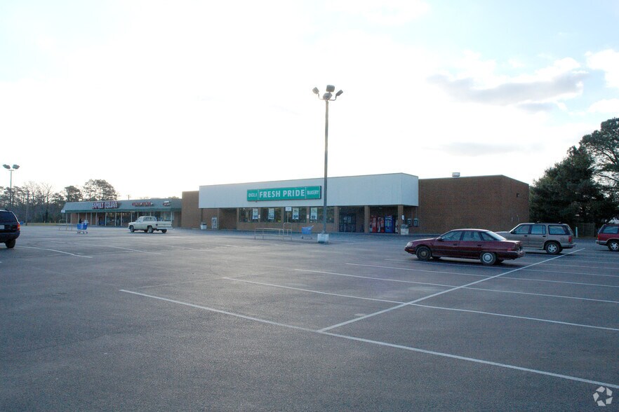 More Photos Of 2611-2625 Charles M Lankford Jr Mem Hwy, Exmore Unknown For Lease