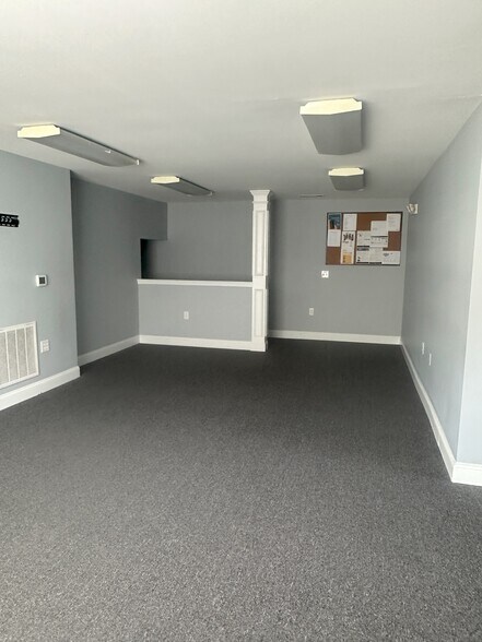 More Photos Of 405-407 Parker Ivey Dr, Greenville Medical For Lease