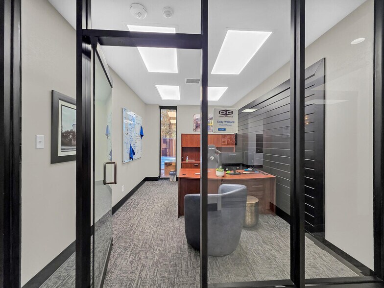 More Photos Of 3410 I-10 W, Orange Office For Sale