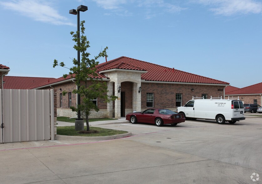 More Photos Of 3020 Communications Pky, Plano Medical For Sale
