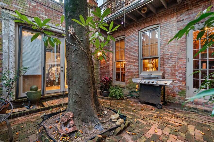 More Photos Of 671 Jefferson Ave, Memphis Loft Creative Space For Sale