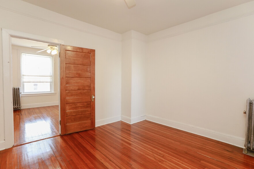 More Photos Of 819 Colonial Ave, Norfolk Apartments For Sale