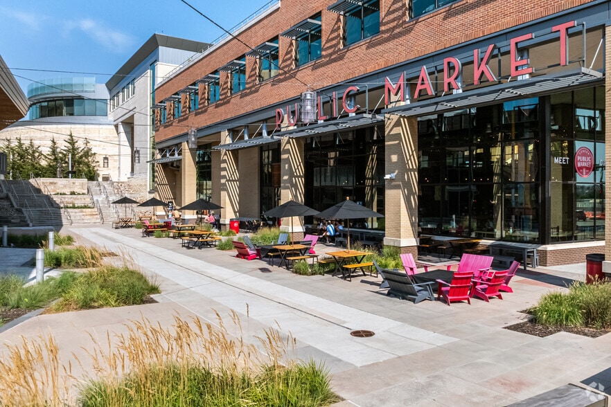 More Photos Of W 87th St Pky @ Renner Blvd, Lenexa Unknown For Lease