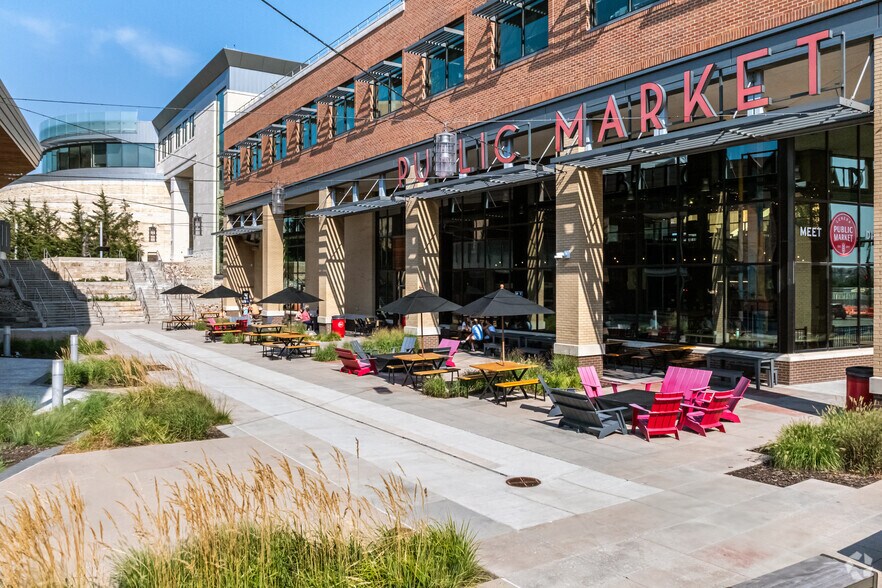 More Photos Of W 87th St Pky @ Renner Blvd, Lenexa Unknown For Lease