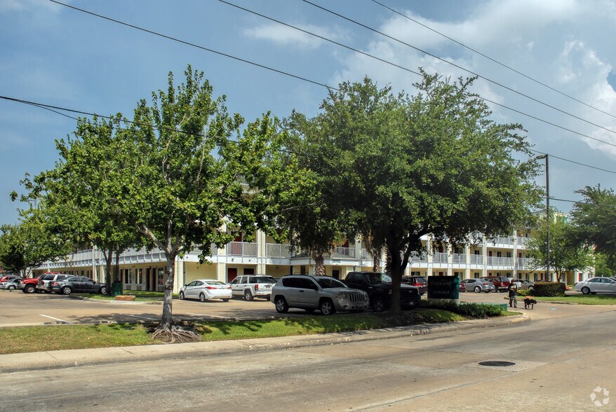 More Photos Of 5959 Guhn Rd, Houston Hotel For Sale