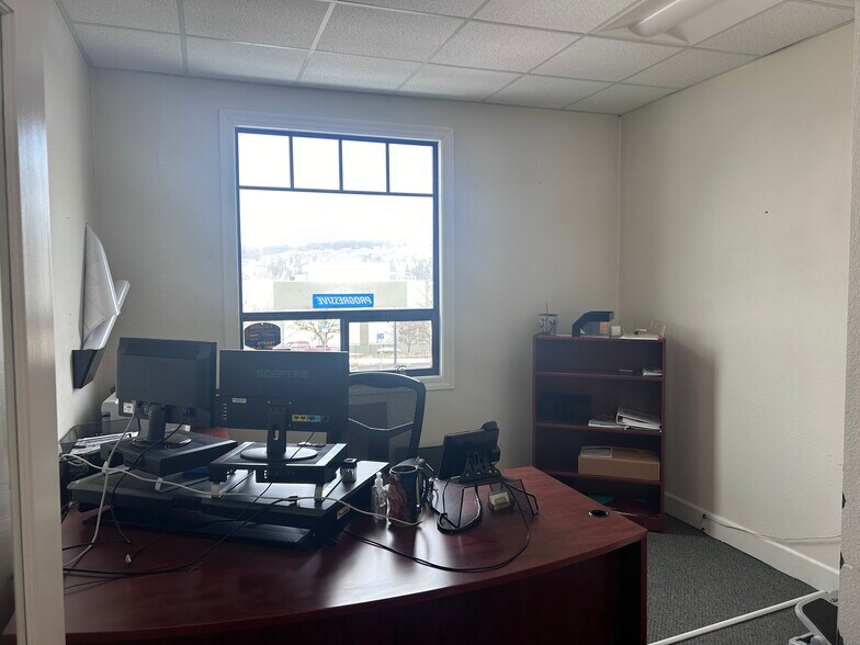 More Photos Of 508 Cascade Ave, Hood River Medical For Lease