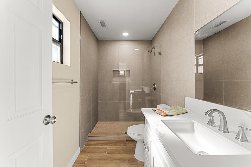 More Photos Of 2857 Mulberry St, Riverside Land For Sale