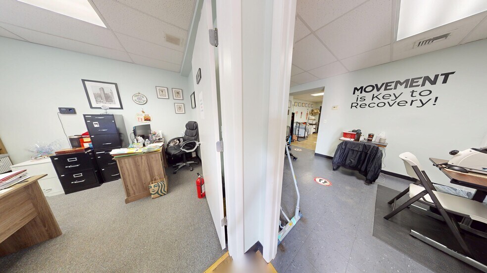 More Photos Of 301 Hoboken Rd, Carlstadt Storefront Retail Office For Sale