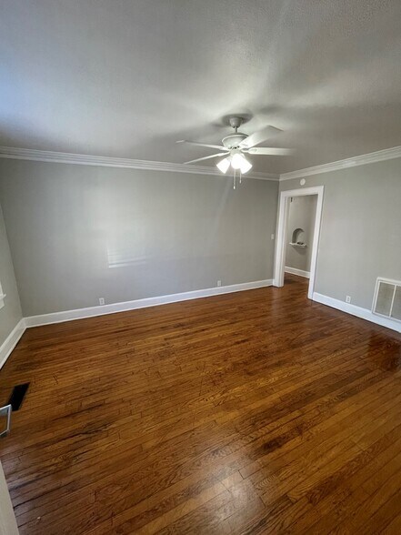 More Photos Of 703 1st St, Moultrie Apartments For Sale