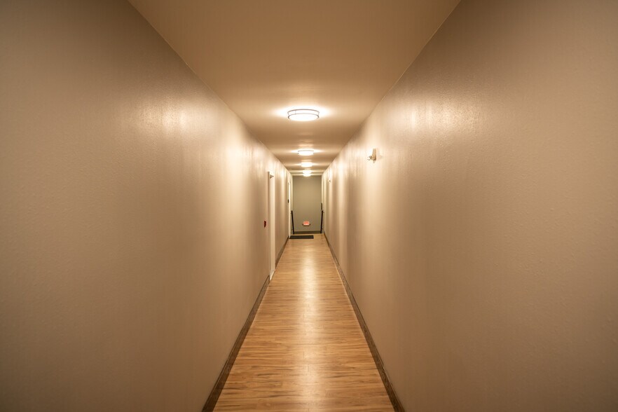 More Photos Of 152 Johnson Ave, Orofino Bar For Sale