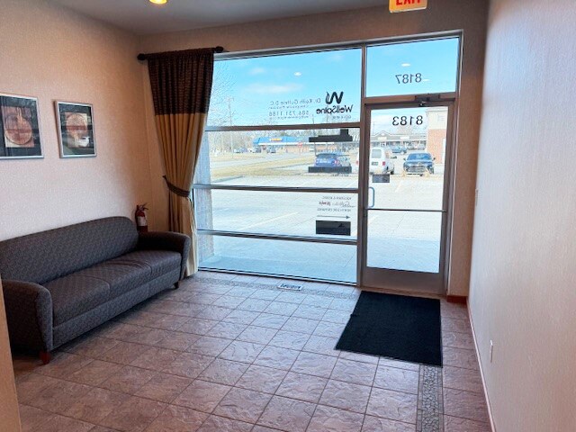 More Photos Of 8187 Rhode Dr, Shelby Township Office For Lease