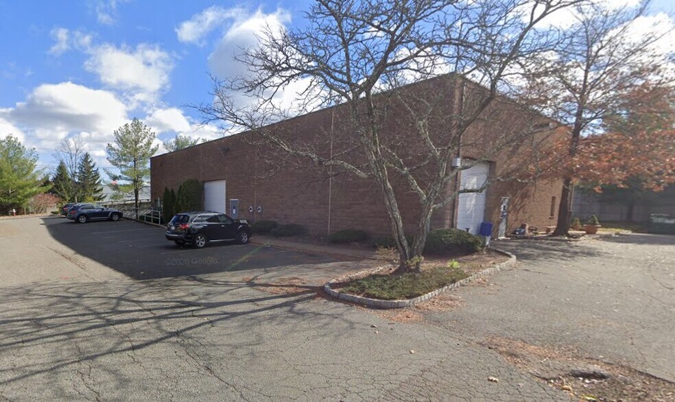 More Photos Of 60 E Hanover Ave, Morris Plains Light Manufacturing For Sale