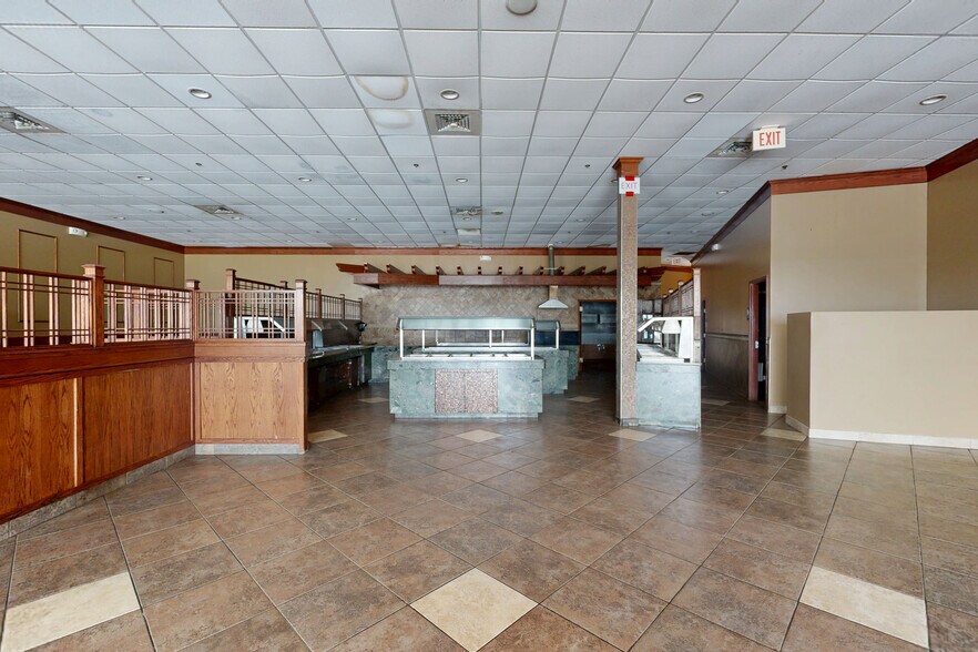 Primary Photo Of 521 Fletcher Dr, Warrenton Unknown For Lease
