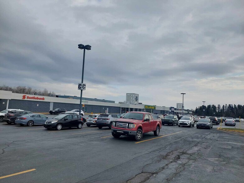 More Photos Of 1300 St. Peter Av, Bathurst General Retail For Lease