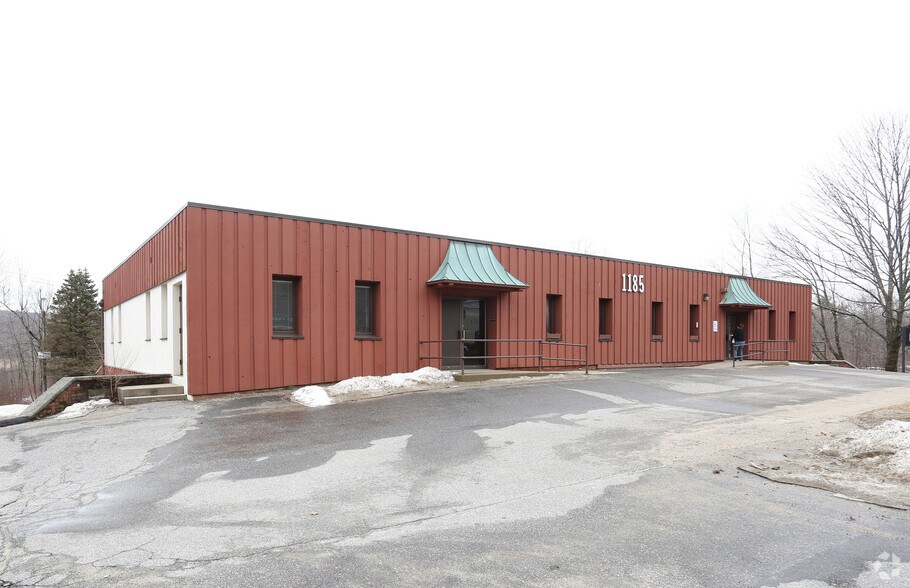 More Photos Of 1185 New Litchfield St, Torrington Medical For Sale