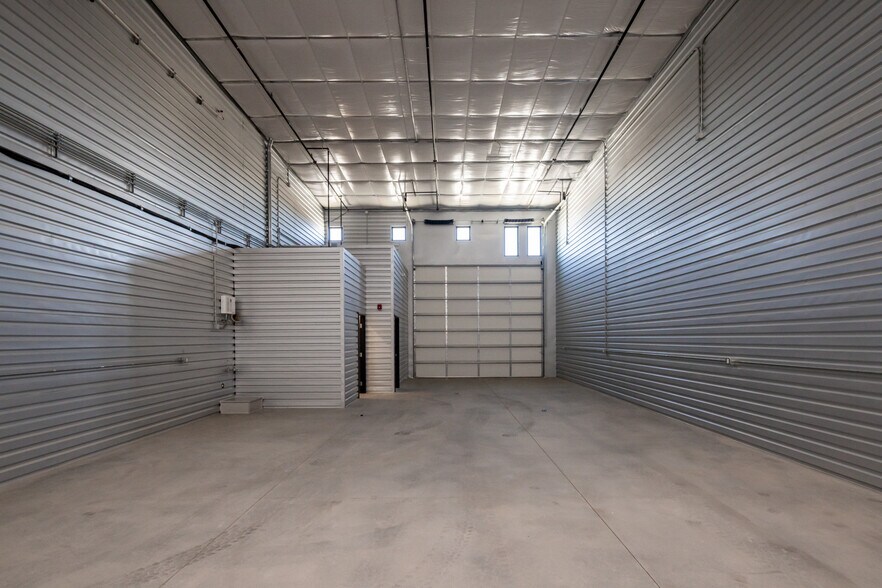 More Photos Of 1191 Lake Havasu Ave, Lake Havasu City Industrial For Lease